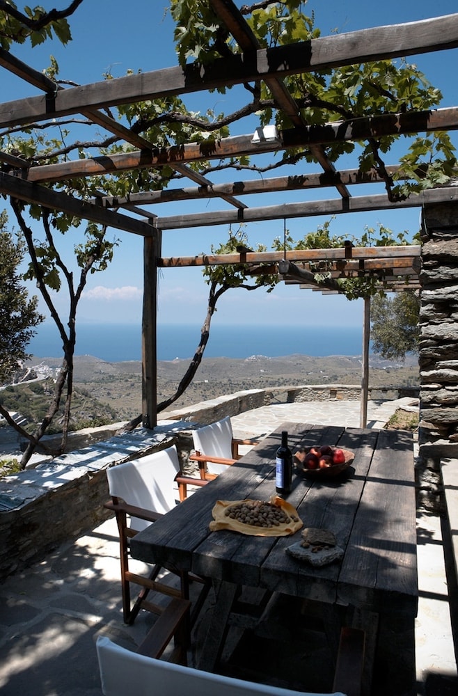 Kea Village Suites & Villas
