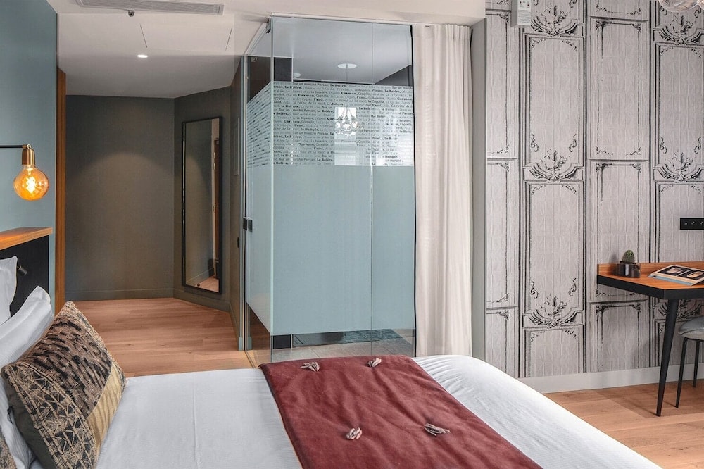 Lyric Hotel Paris