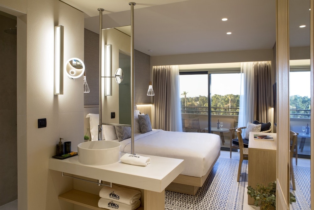 Cora Hotel & Spa