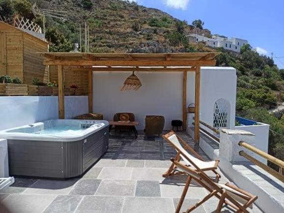Idothea Guest House