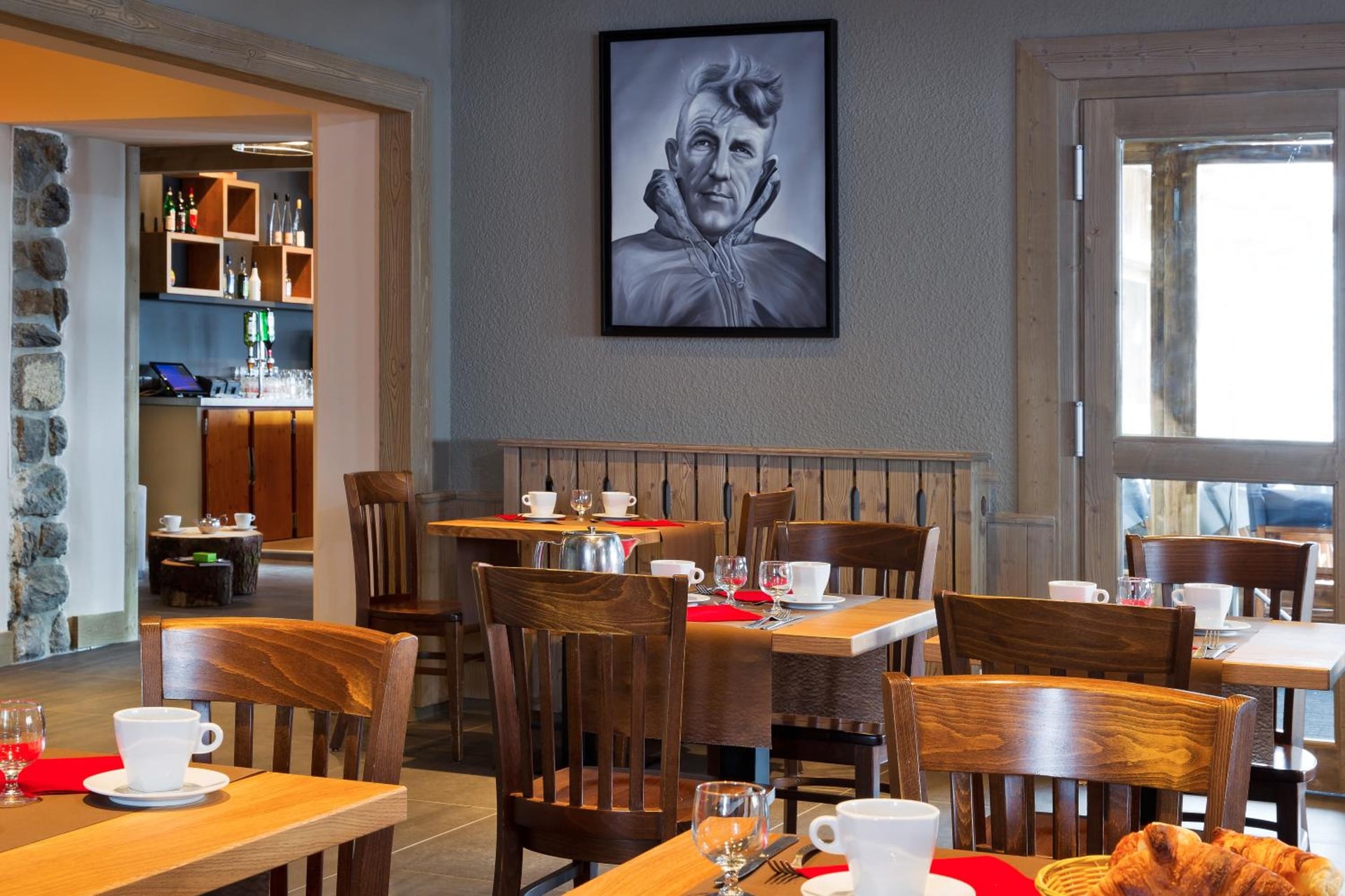 restaurant