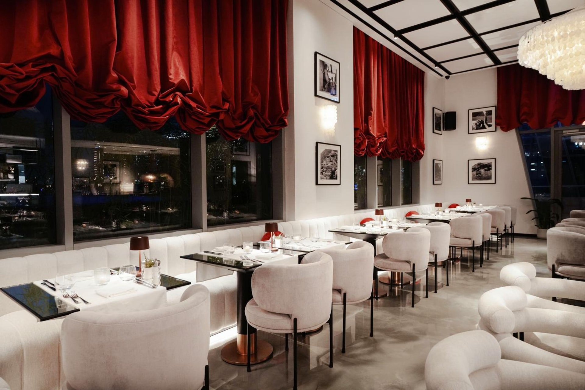 restaurant