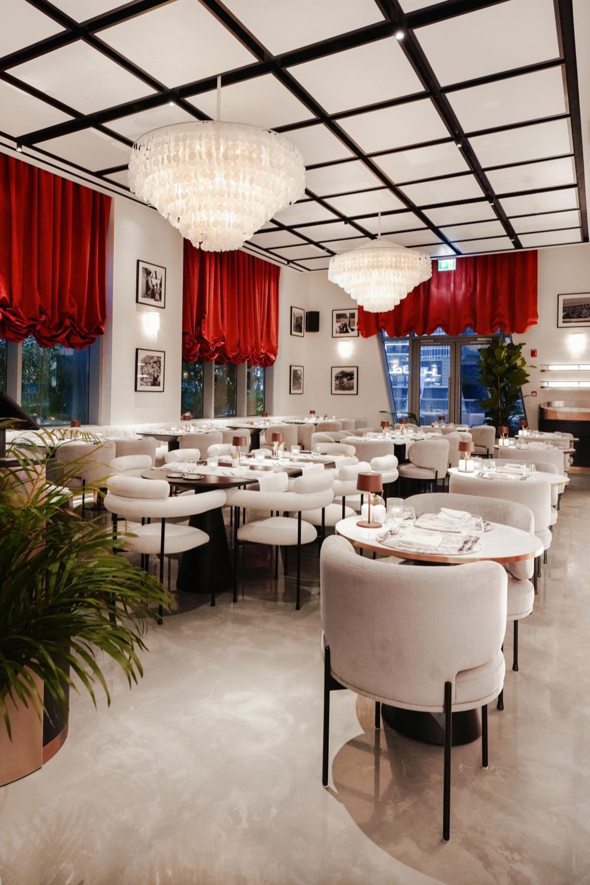 restaurant