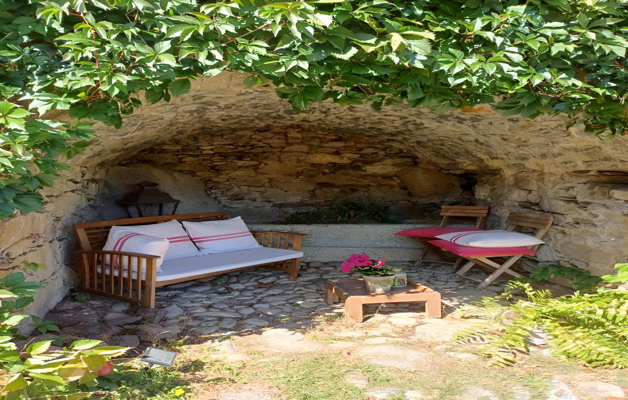 outdoor BBQ area