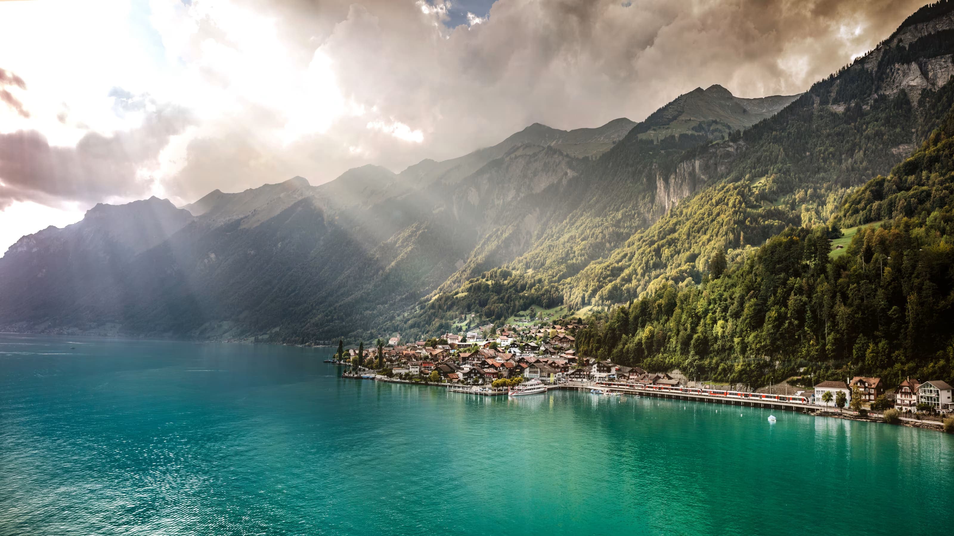 The Queen Stage: around Lake Brienz and into Interlaken — Day 3
