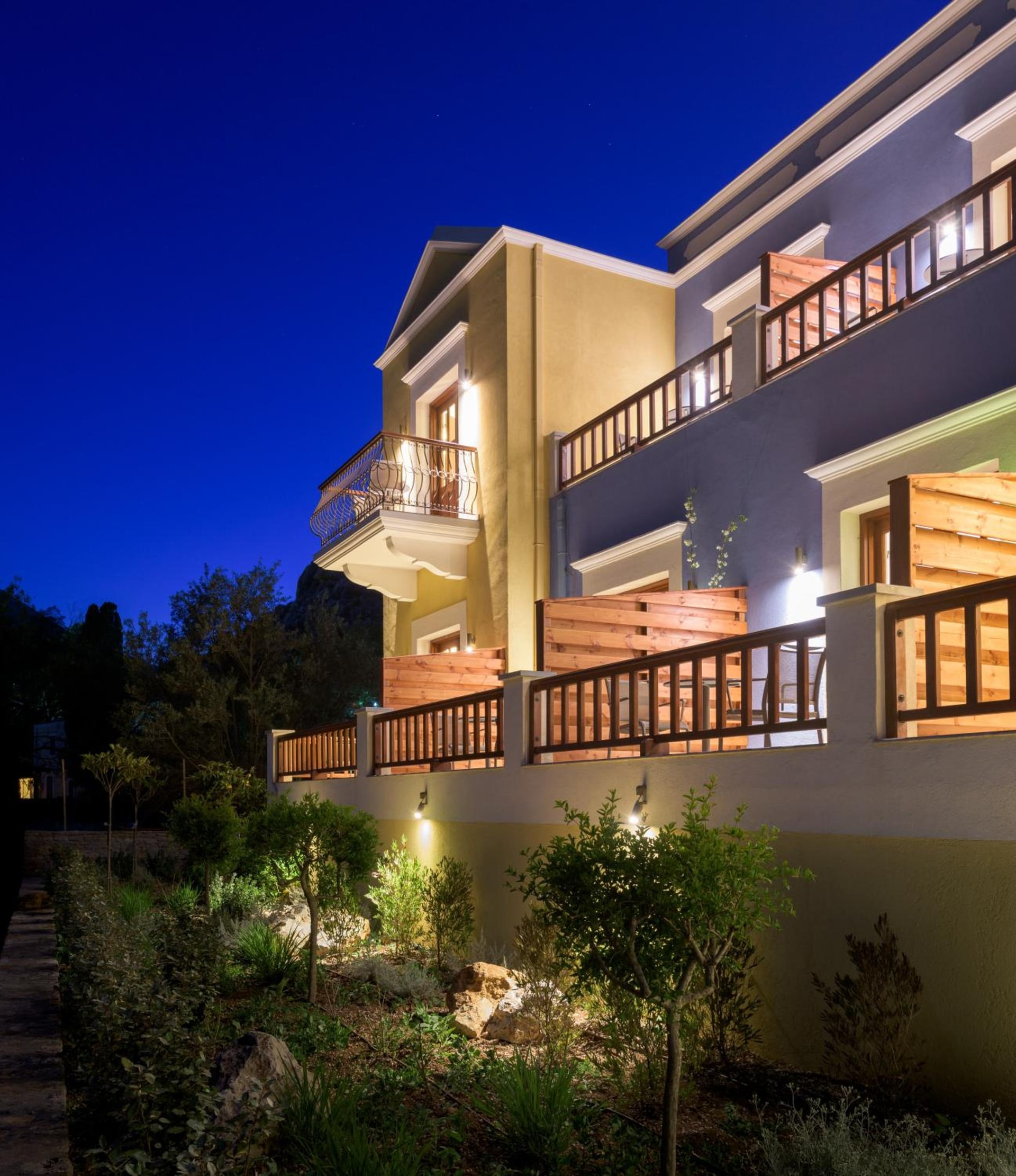 Asymi Residences