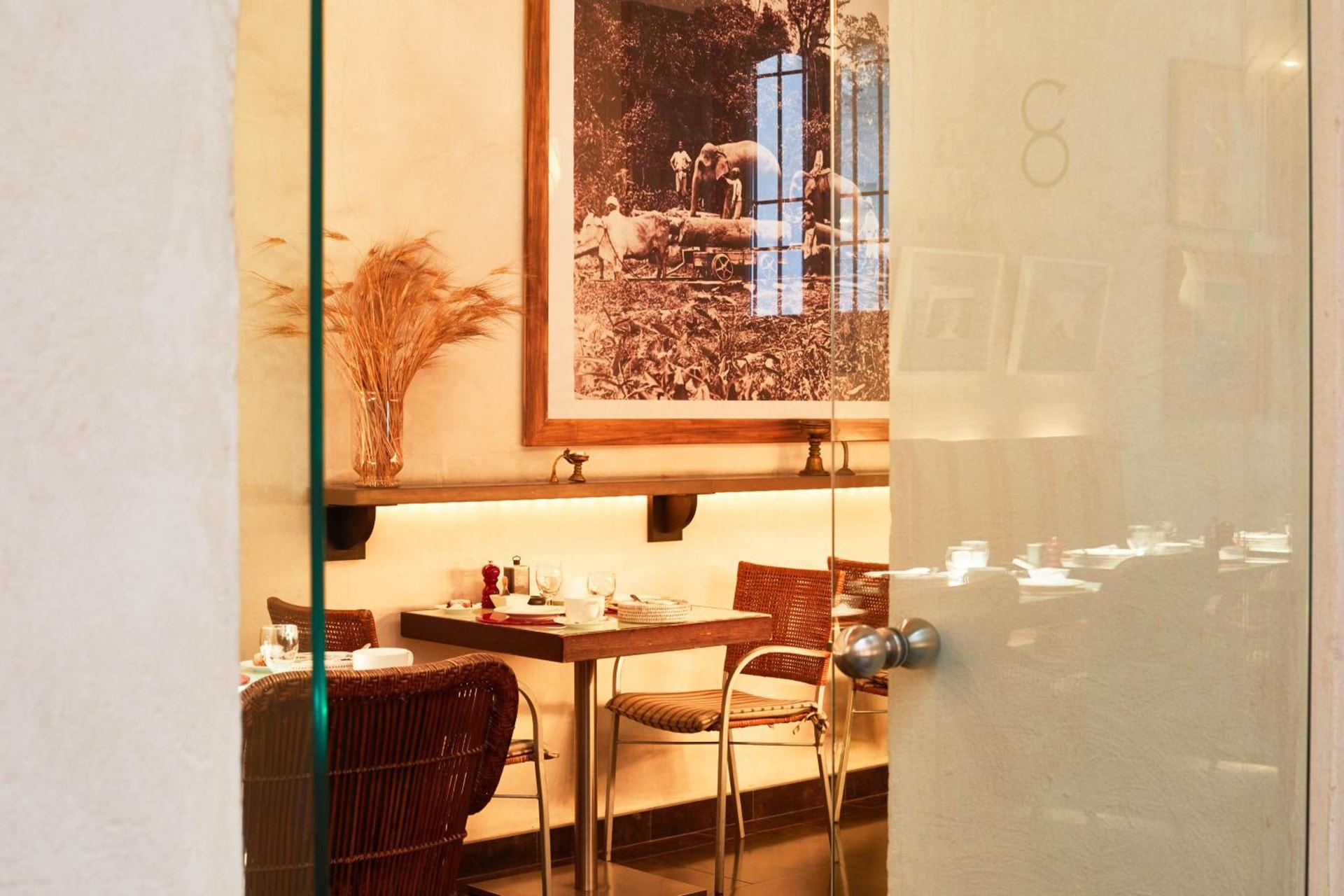 dining