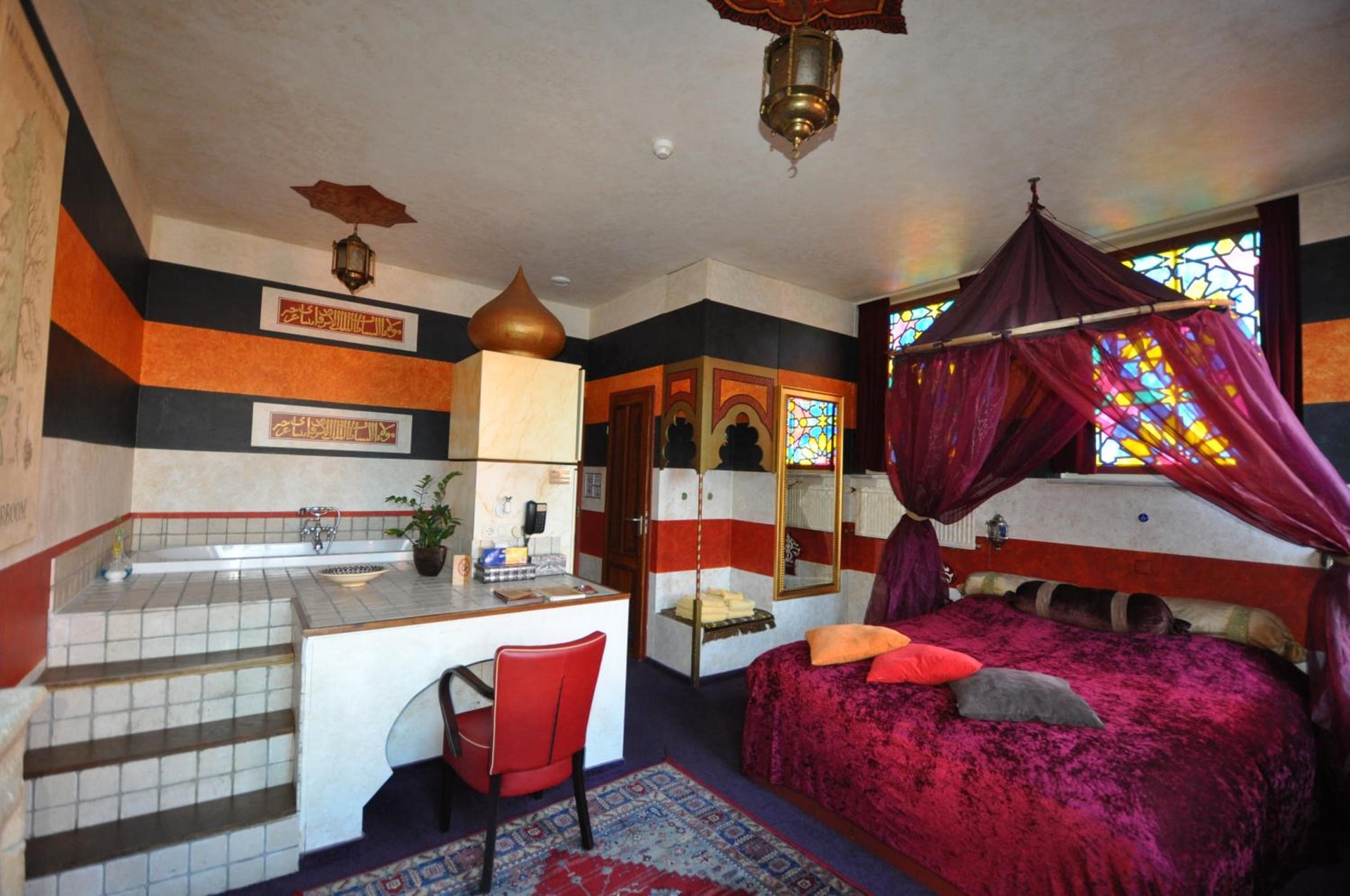 hotel room