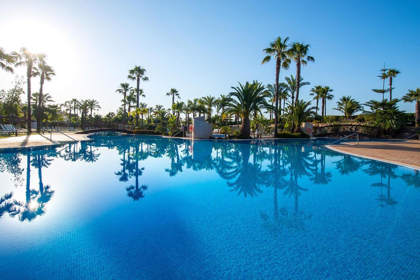 Puerto Antilla Grand Hotel