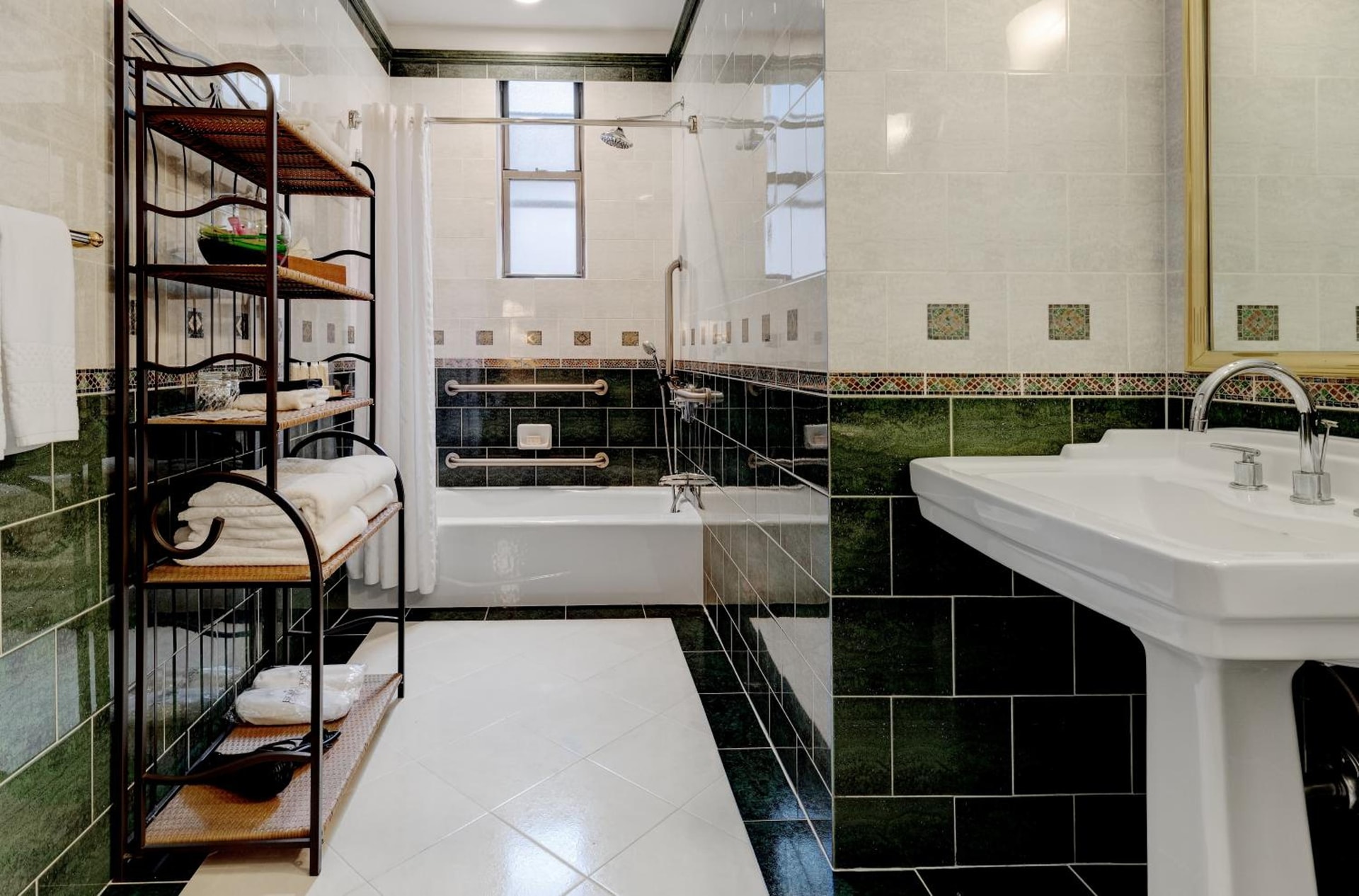 Casablanca Hotel by Library Hotel Collection