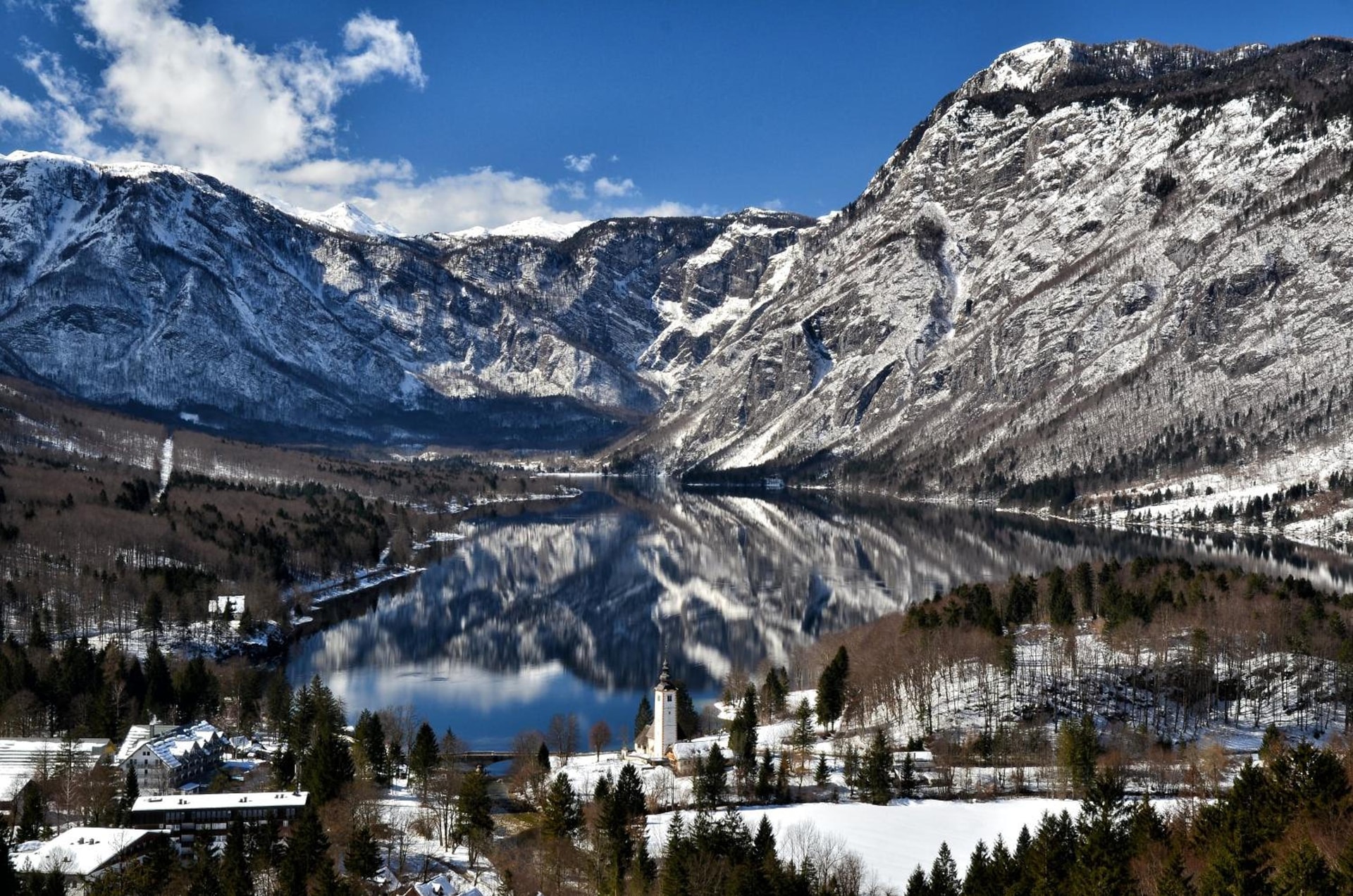 Hotel Jezero