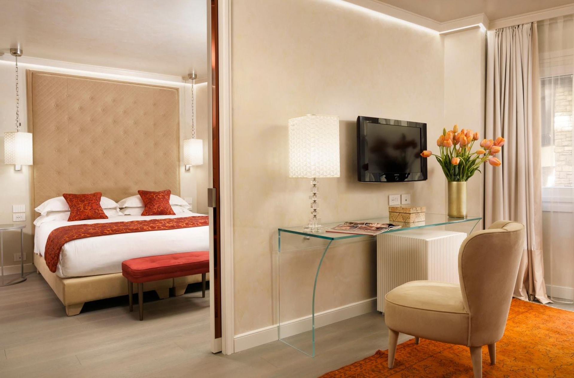 hotel room