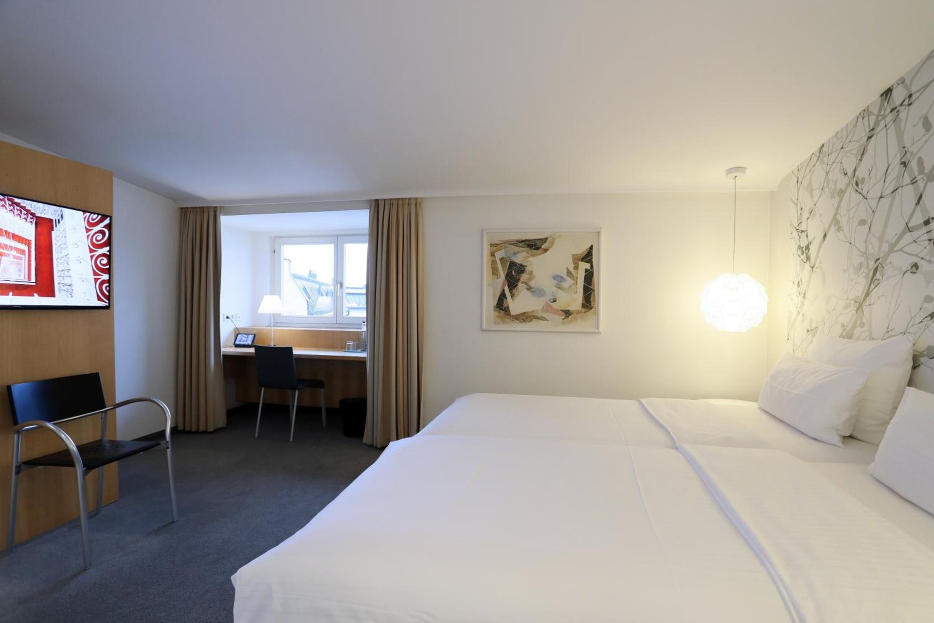 MOMA1890 Boutique Hotel