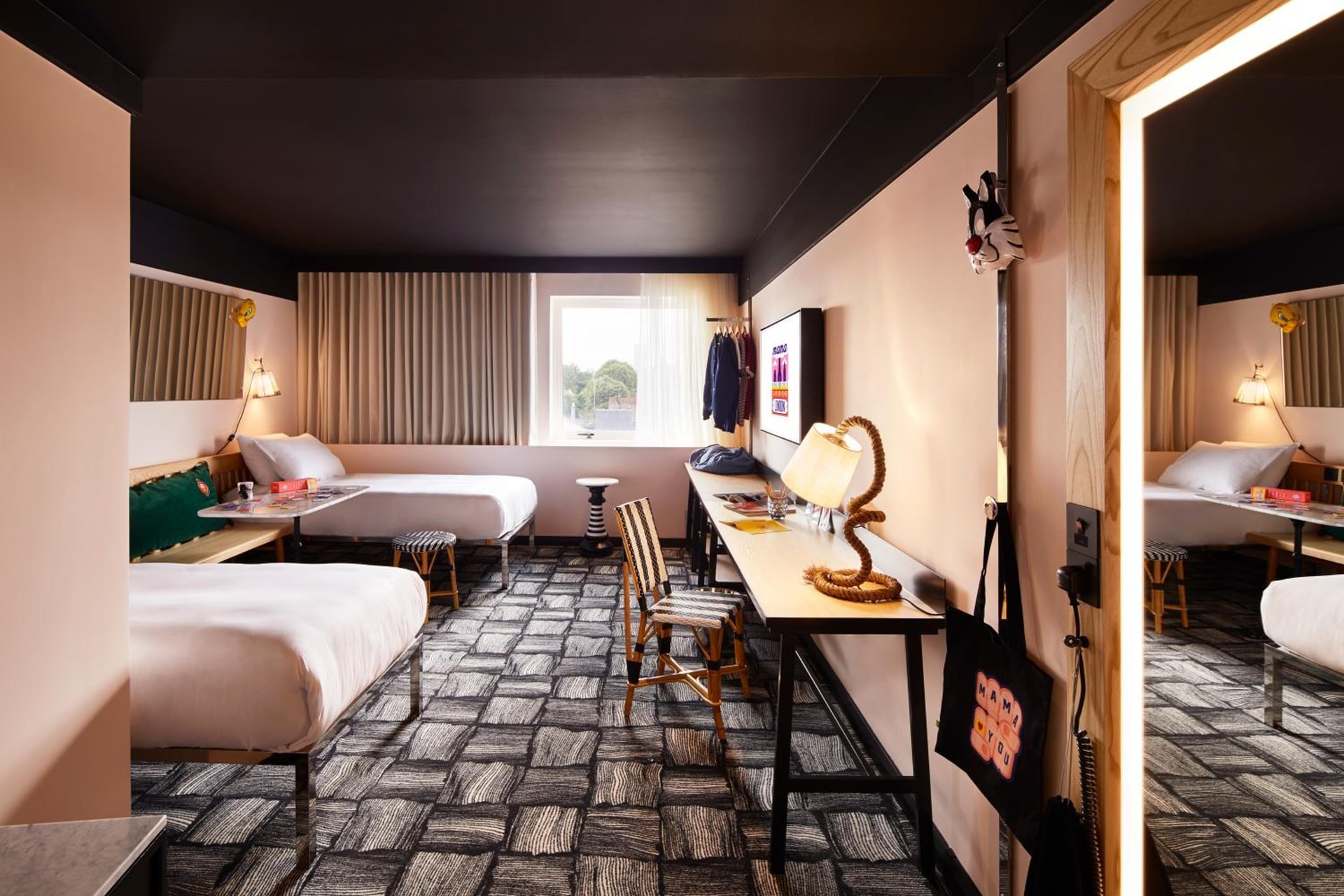 hotel room