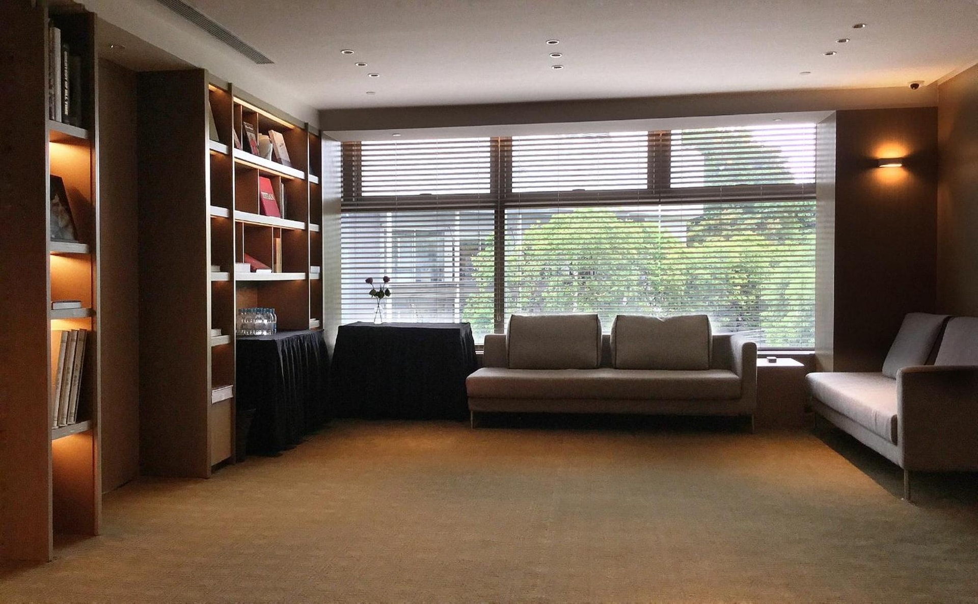 Hotel Stage