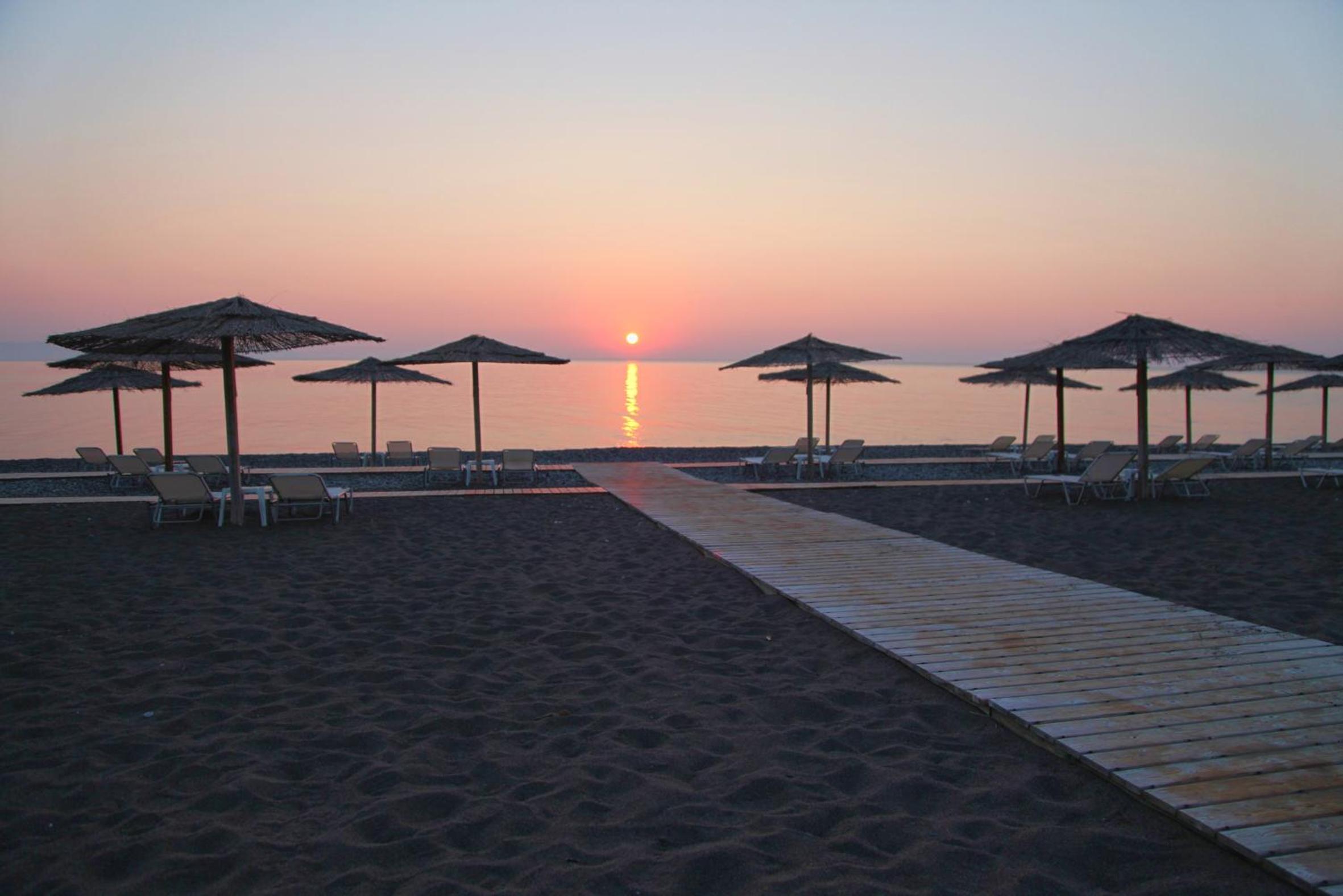 Thalatta Seaside Hotel