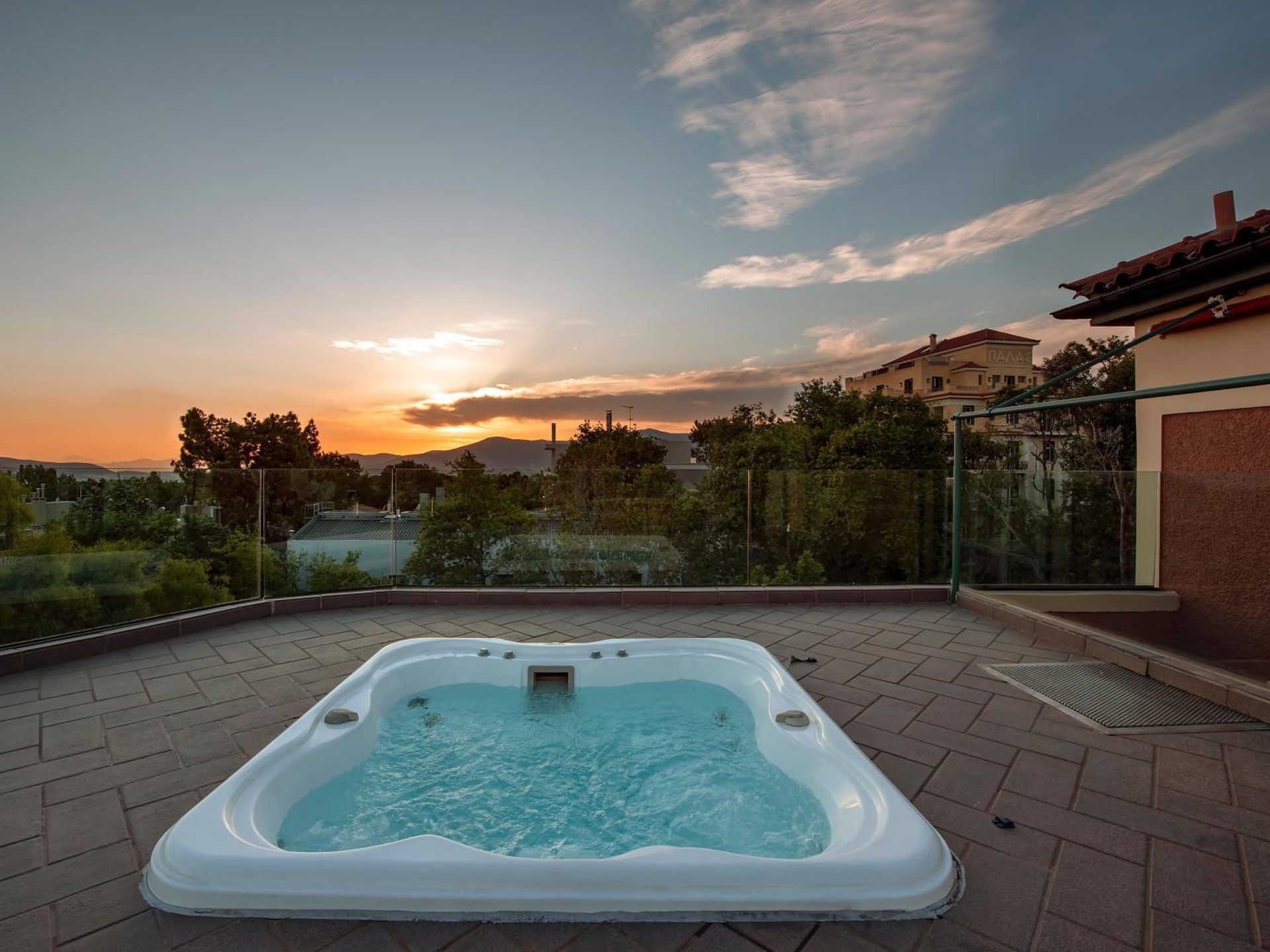 The Kefalari Suites