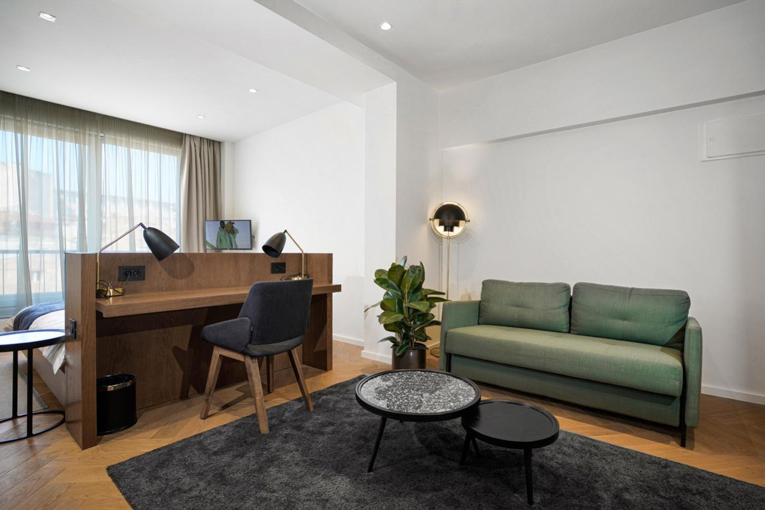 Dominic Smart & Luxury Suites - Edition