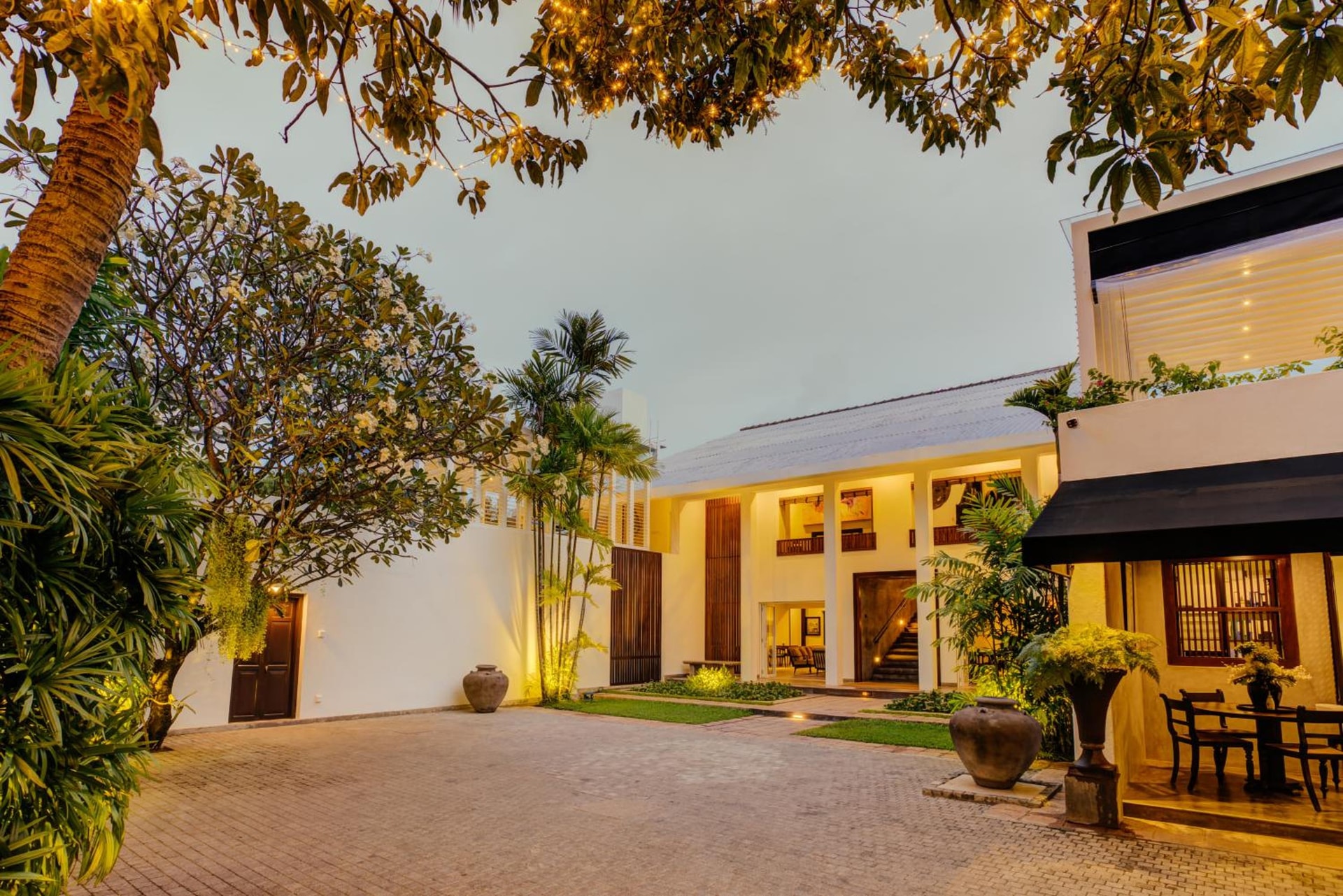 Nyne Hotels Lake Lodge - Colombo