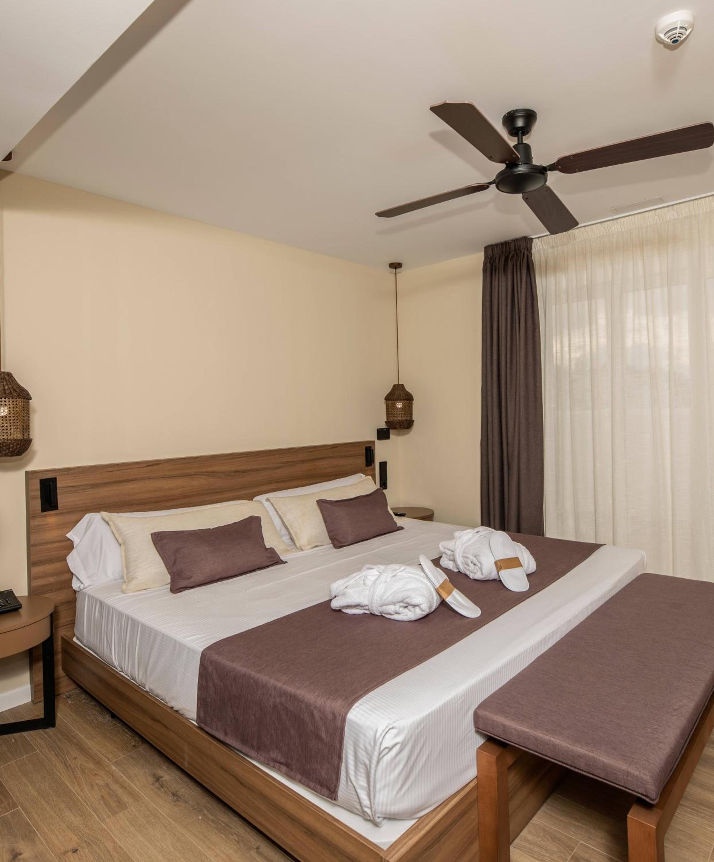 Eques Petit Resort