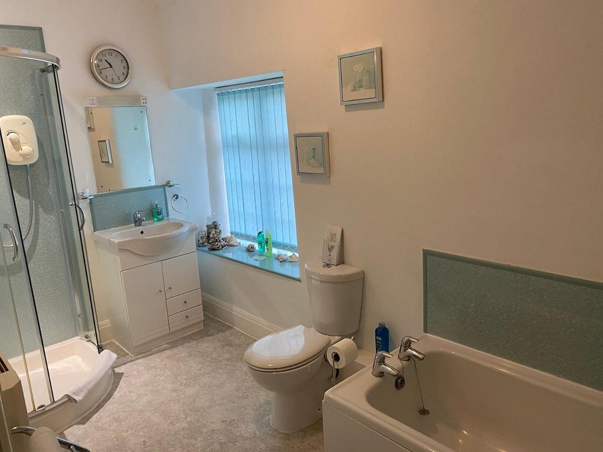 Dunscar Farm Bed & Breakfast