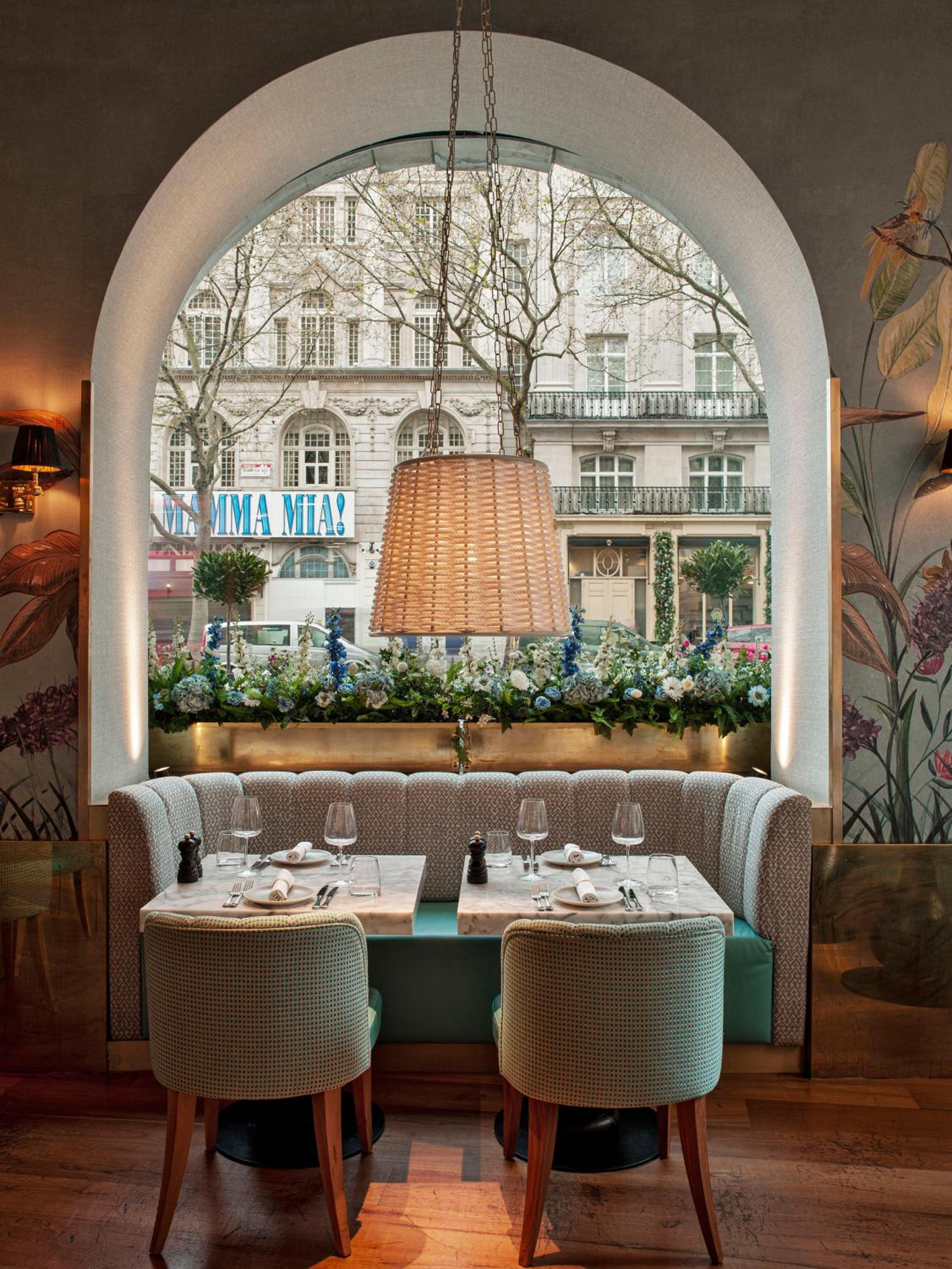 restaurant