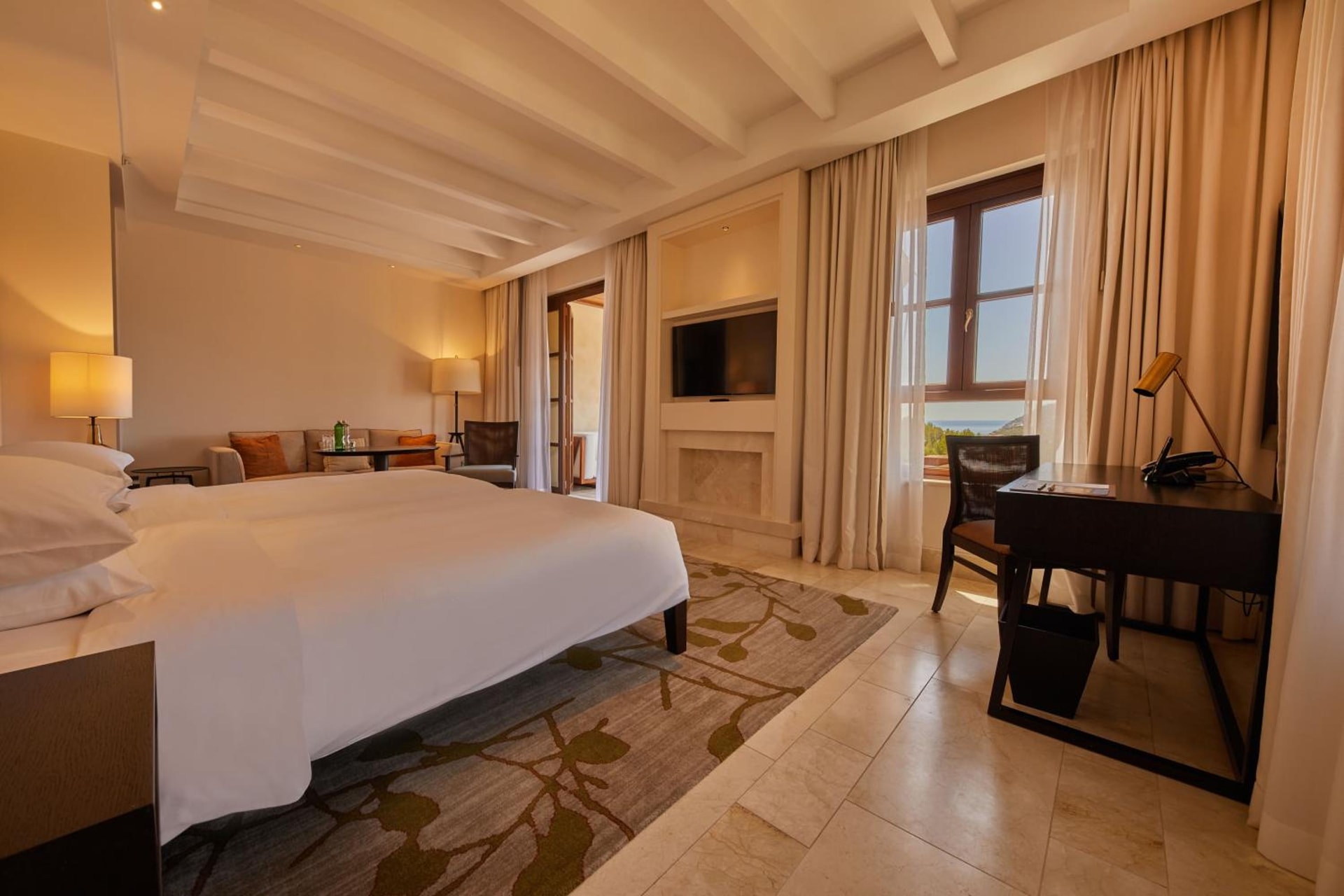 CAP VERMELL GRAND HOTEL