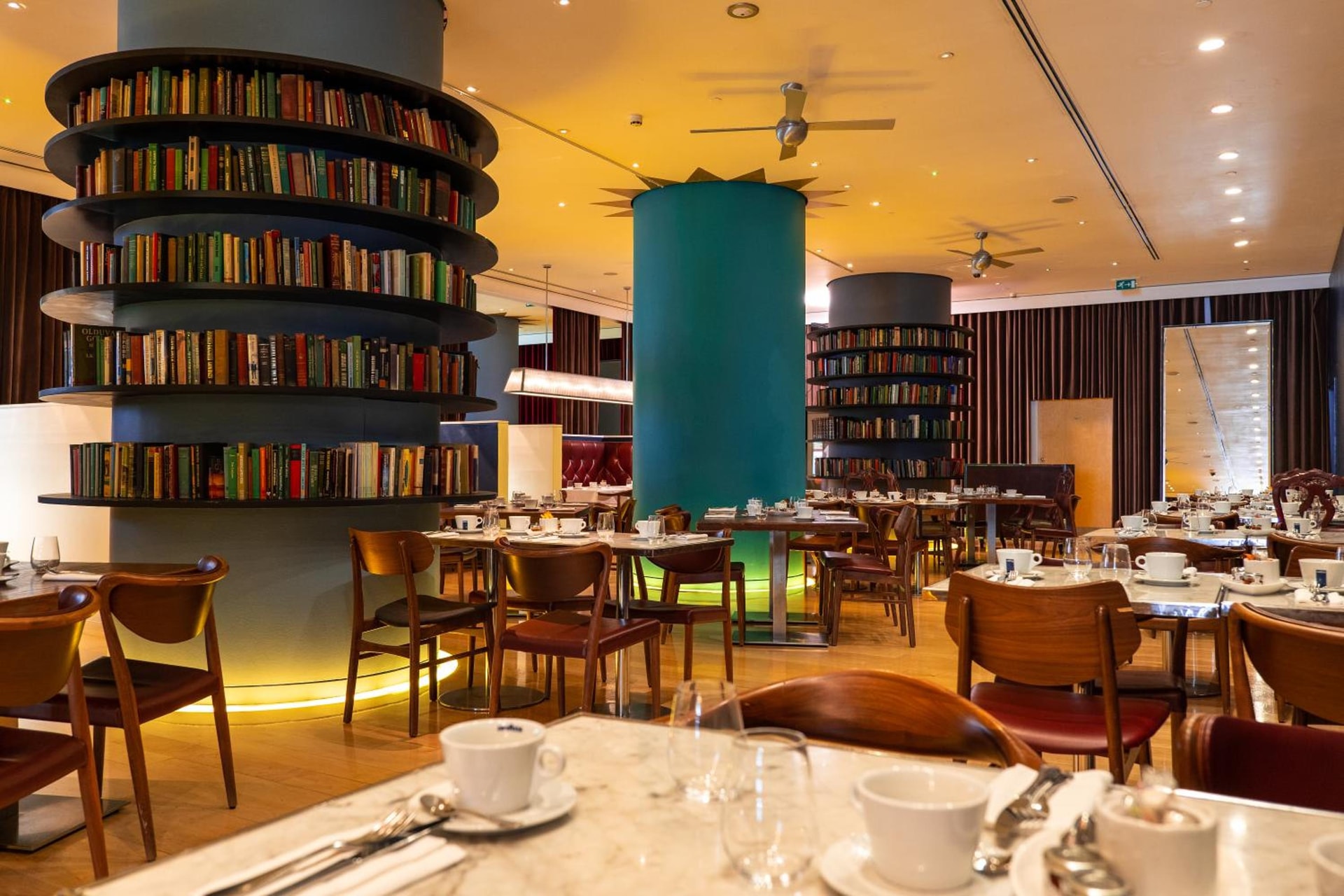 restaurant