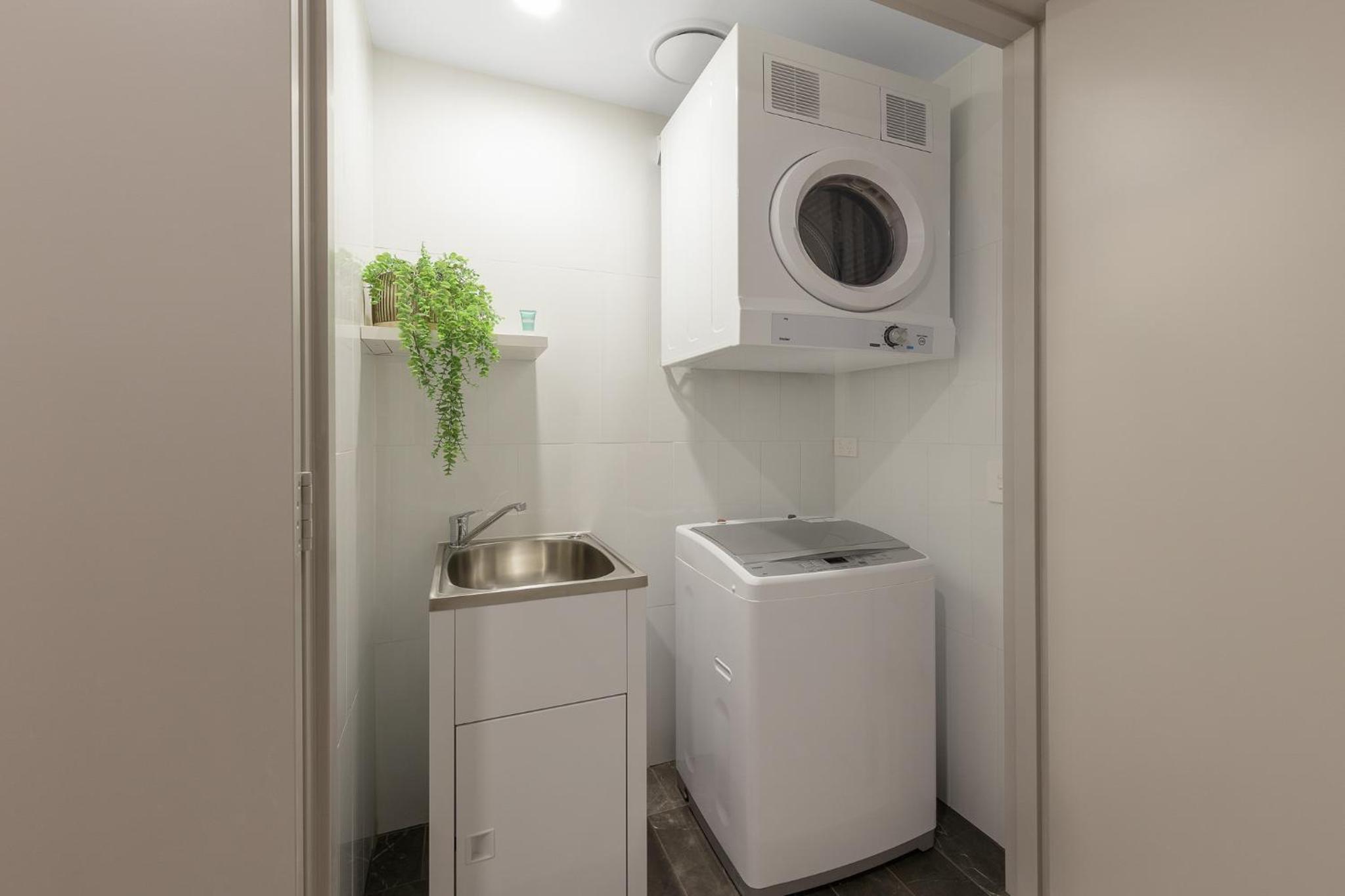 Meriton Suites Campbell Street, Sydney