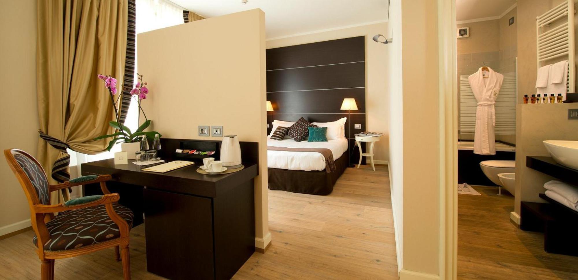 hotel room