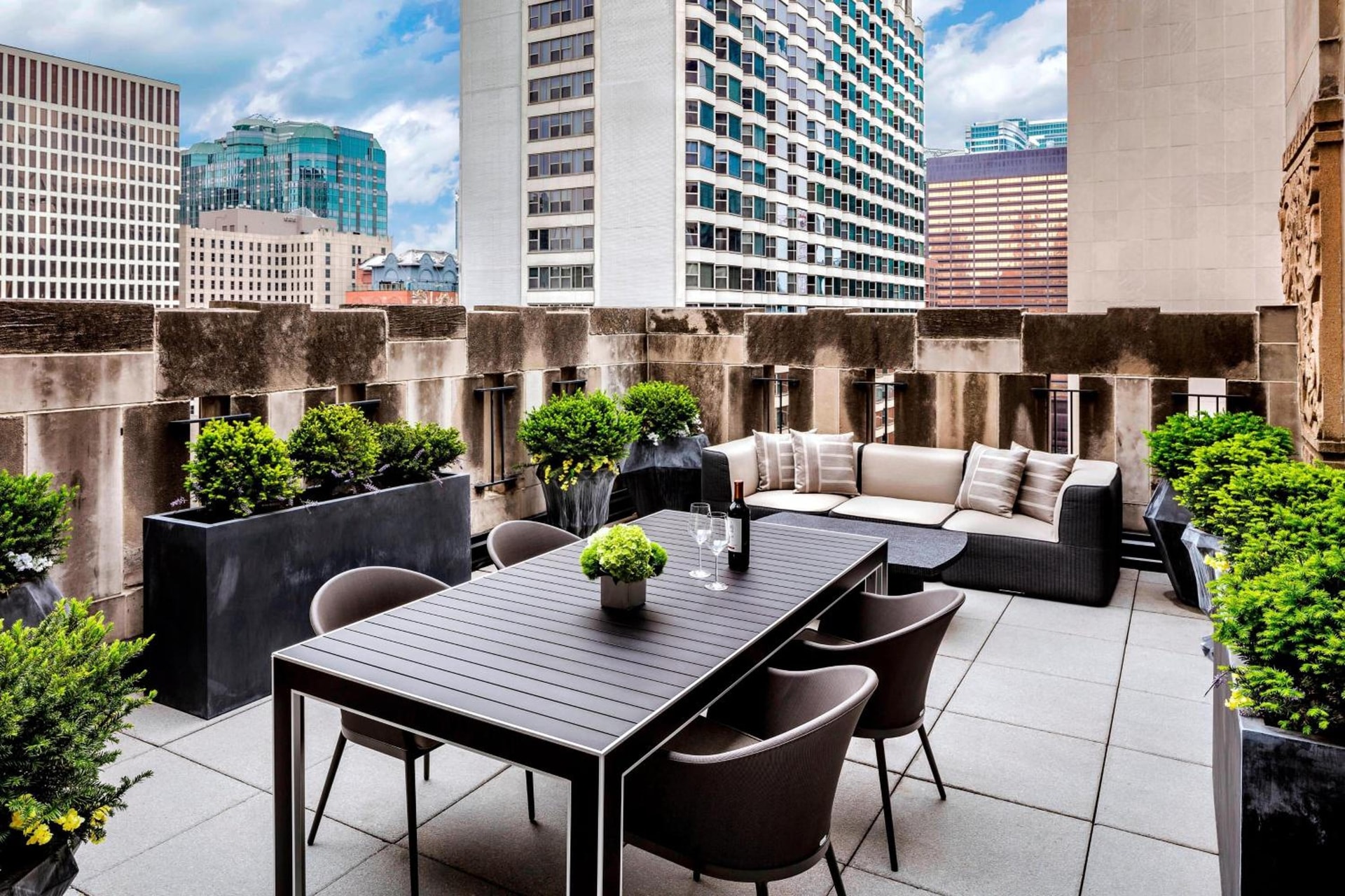 The Gwen, a Luxury Collection Hotel, Michigan Avenue Chicago