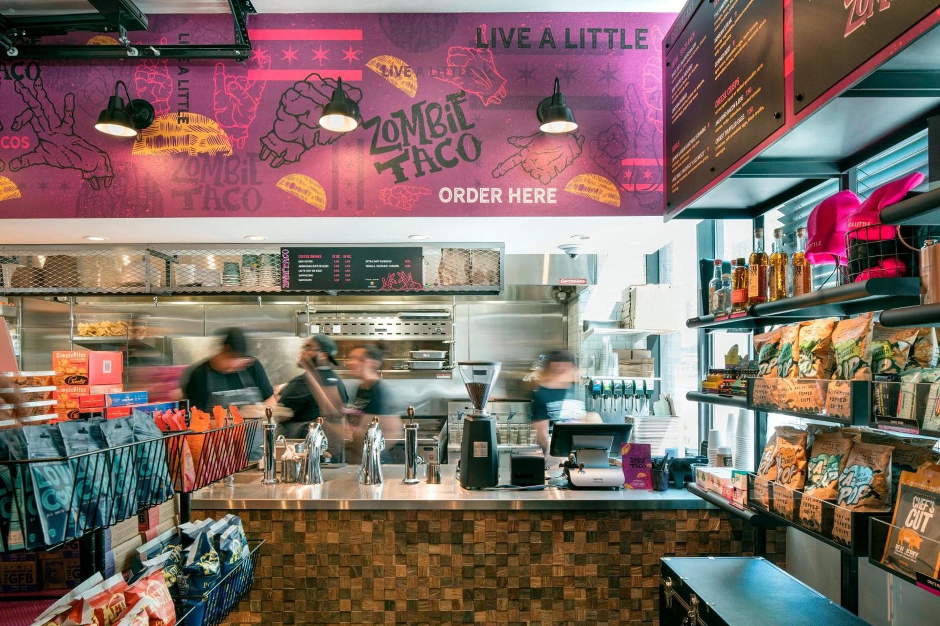 Moxy Chicago Downtown