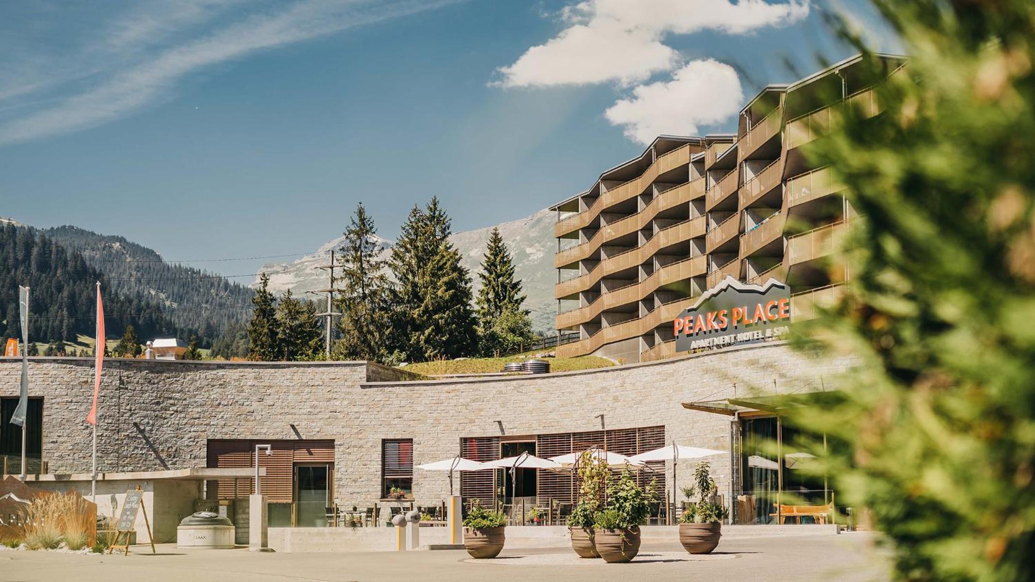 Peaks Place Apartments & SPA
