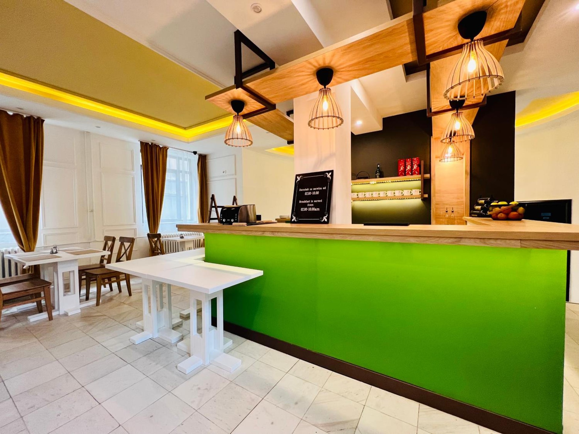 Side One Design Hotel Garni