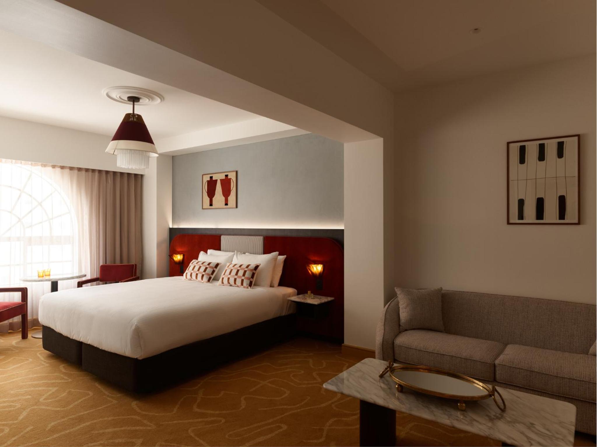 hotel room