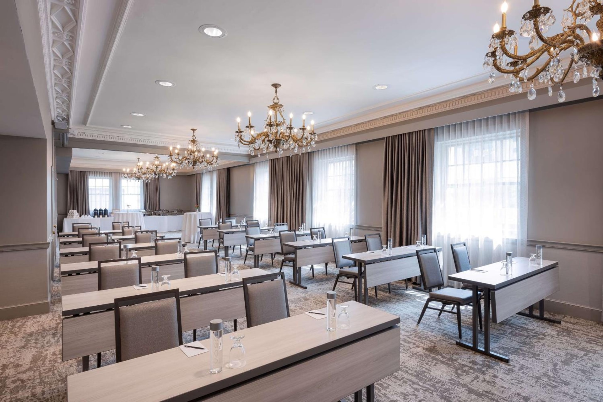 The Benson Portland, Curio Collection by Hilton