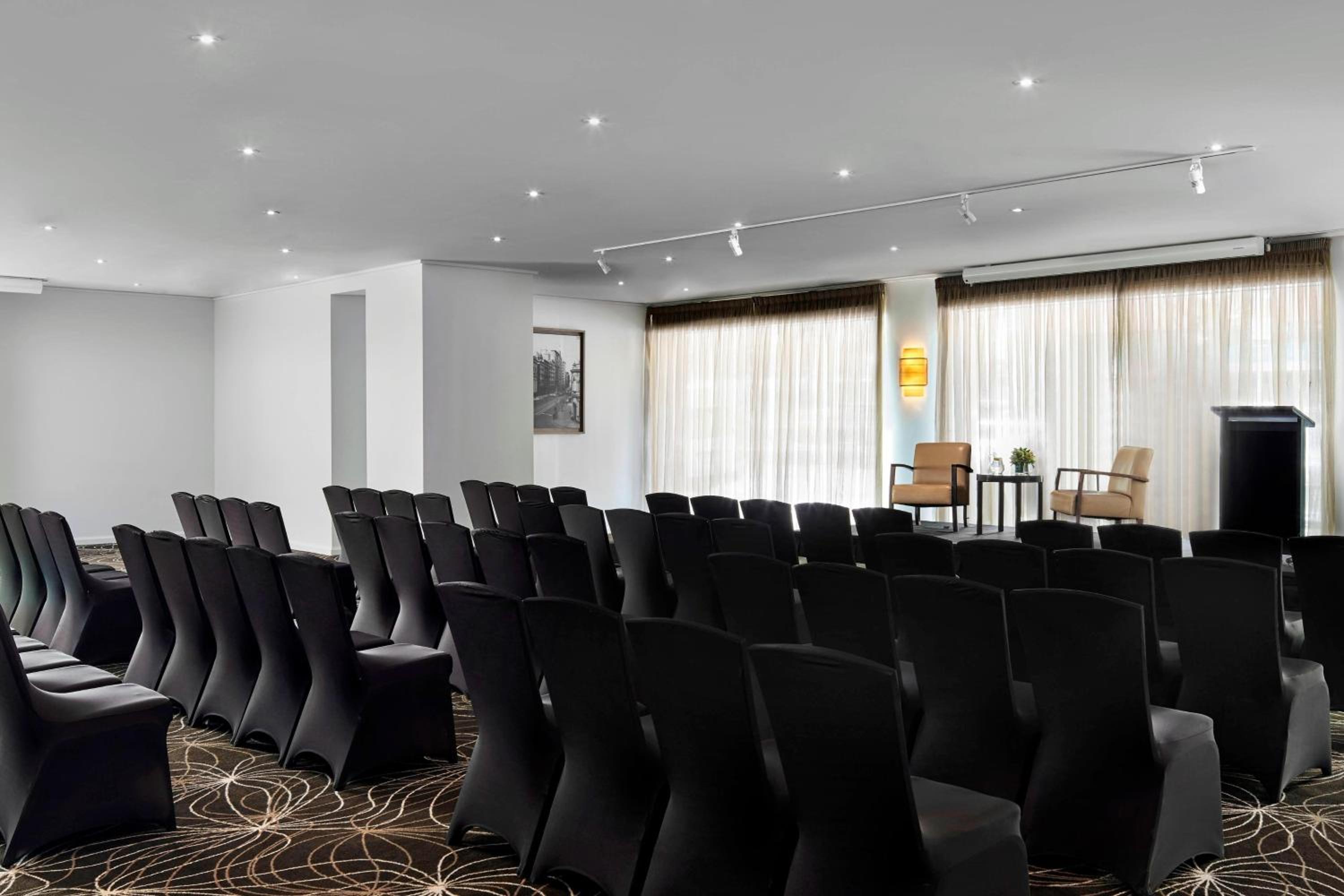 Melbourne Marriott Hotel
