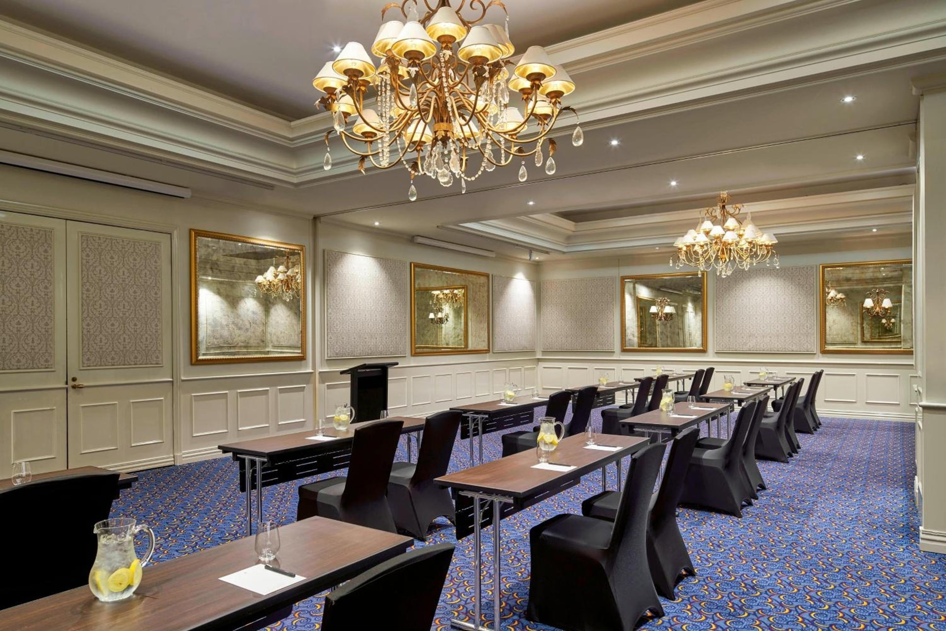Melbourne Marriott Hotel