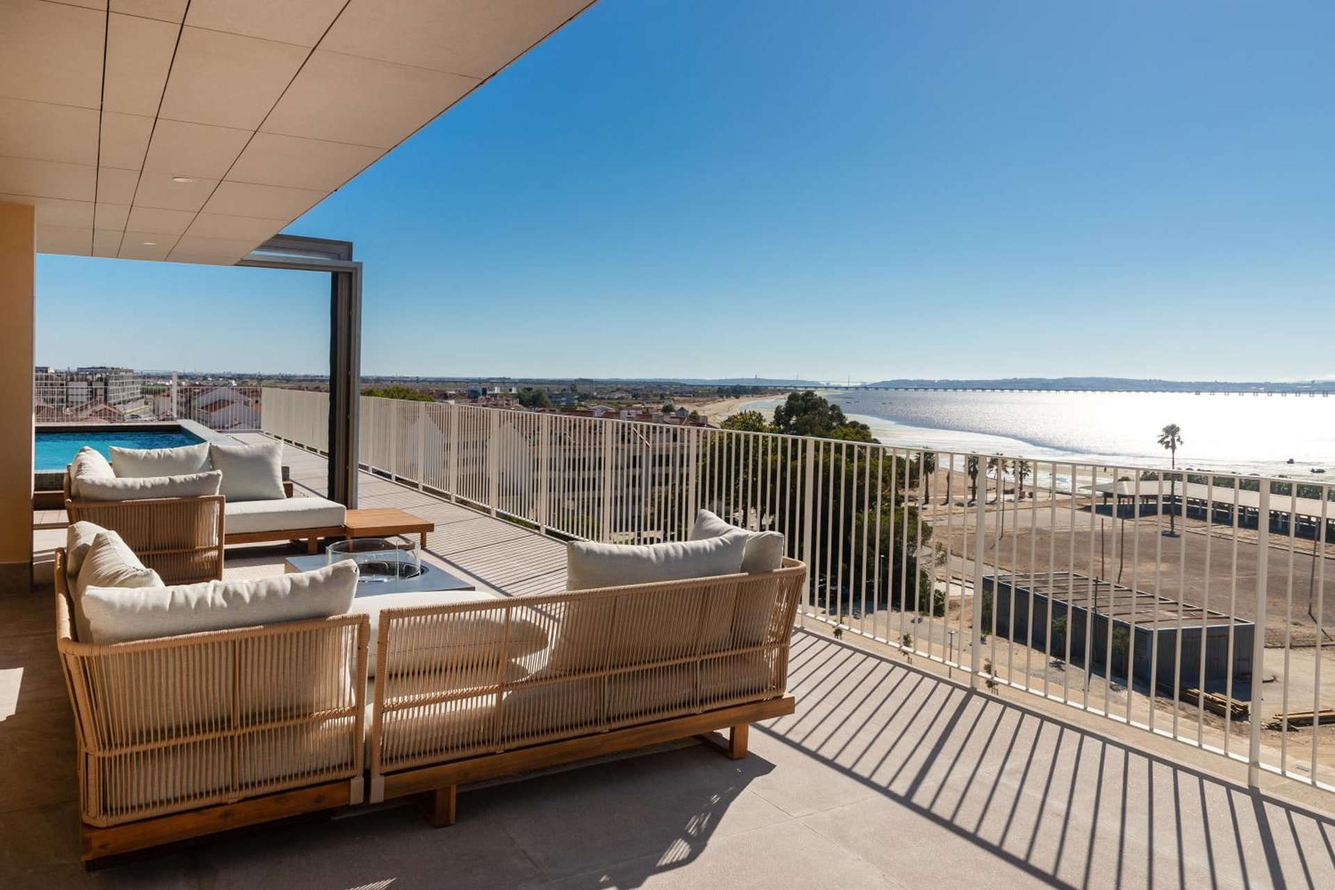 Upon Vila - Alcochete Hotel