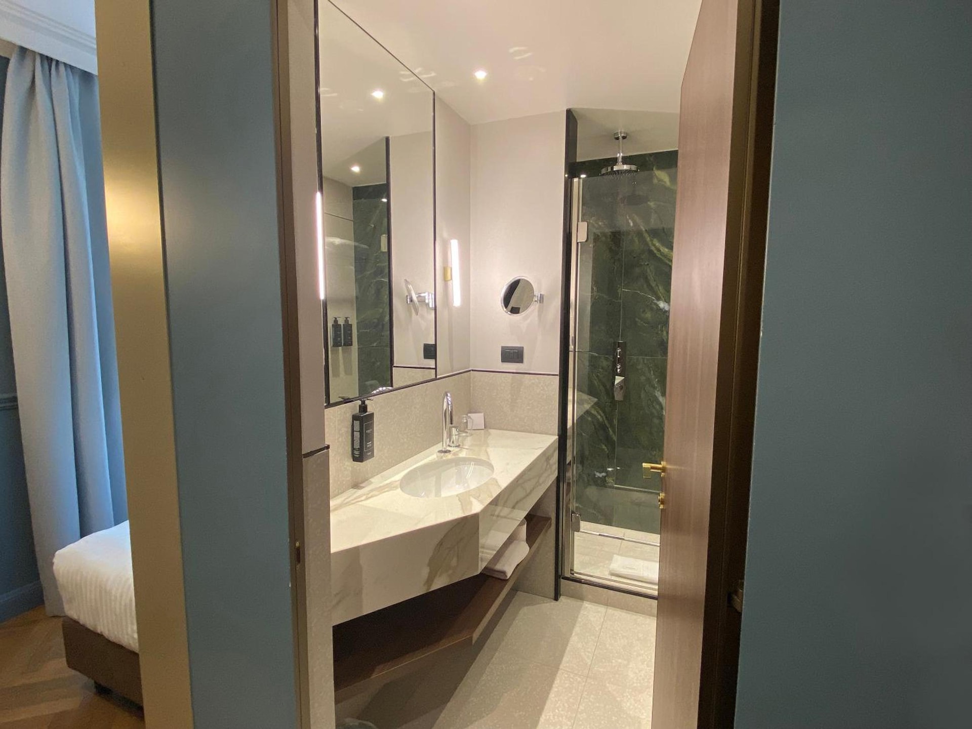 Hotel Berna