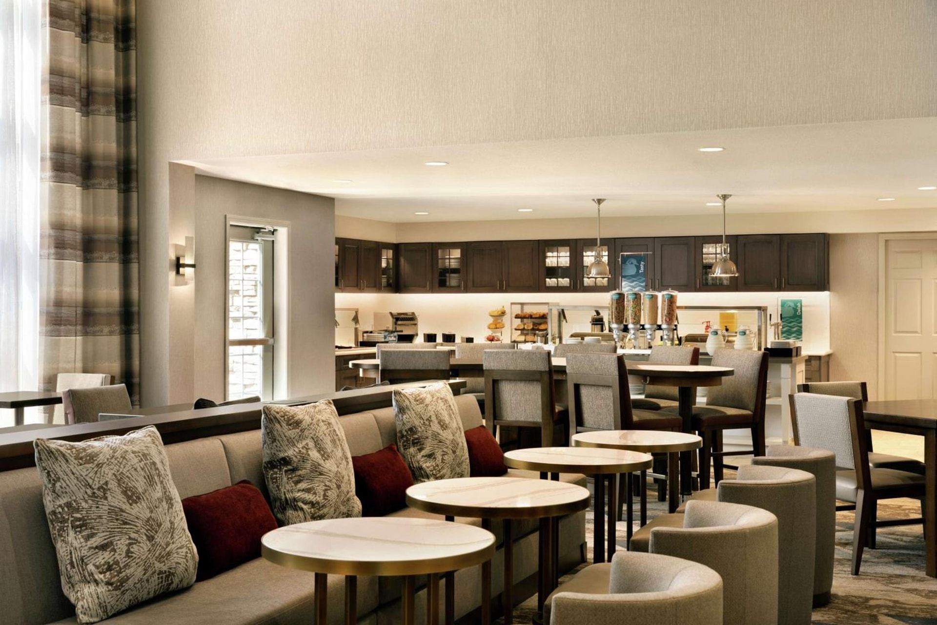Homewood Suites by Hilton Portland Airport