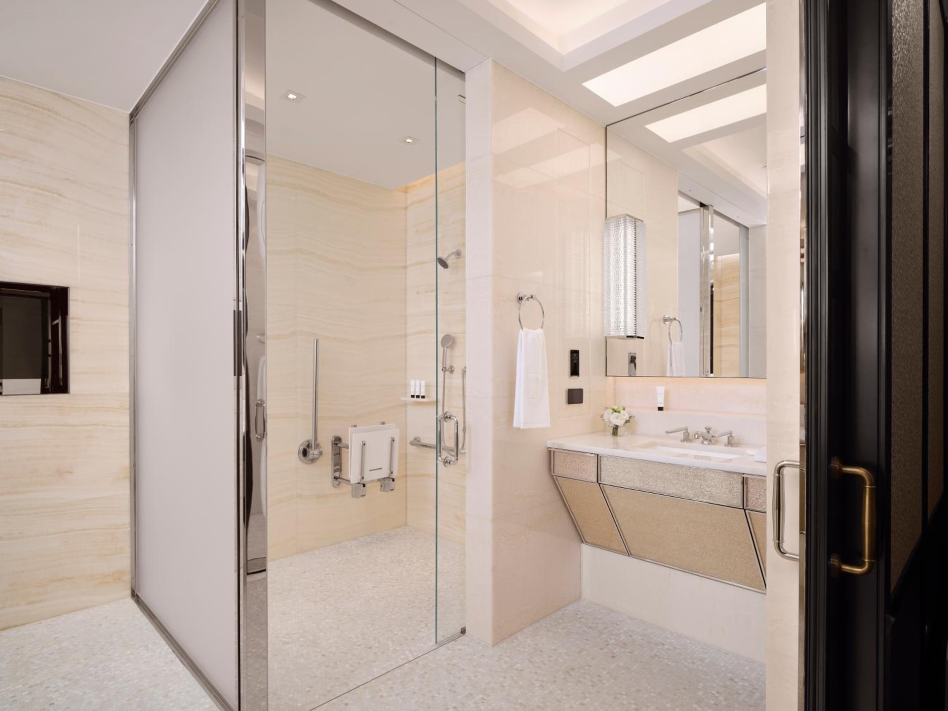 The Peninsula London