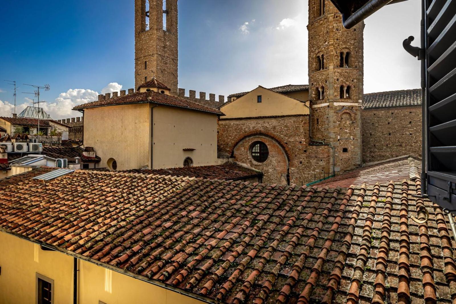 Le Torri by Dimora Collection - 18th-Century Palazzo Suites in Florence - Adults Only