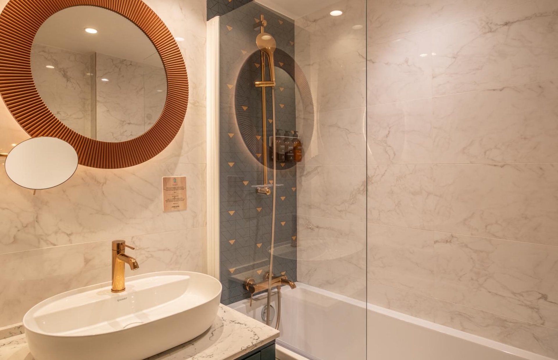 Hôtel Le Tourville by Inwood Hotels