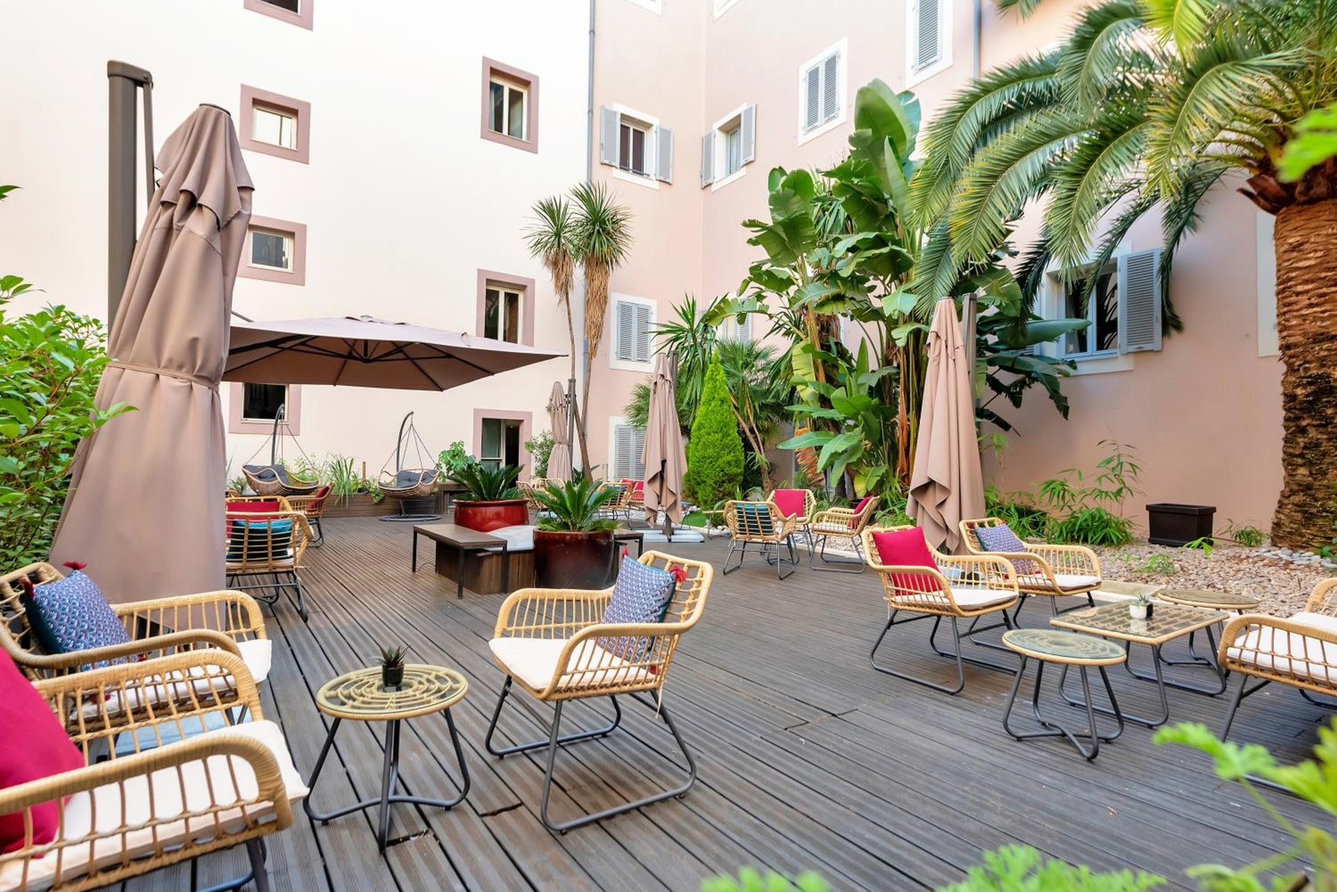 Hotel Beau Rivage