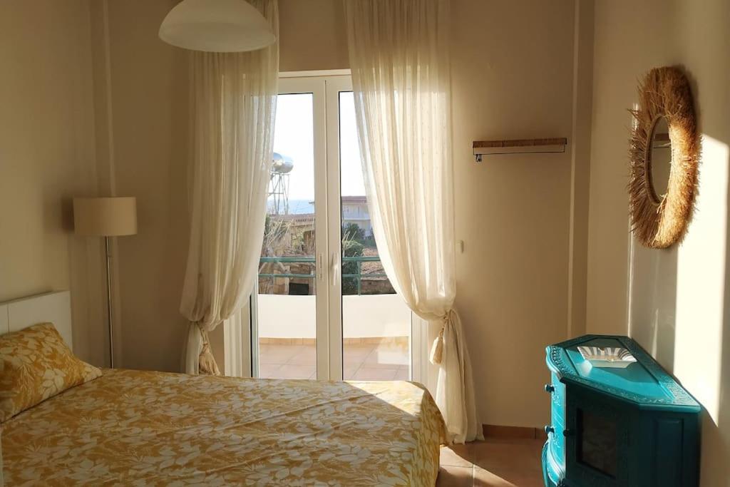 Villa in Skafidia overlooking the Ionian Sea