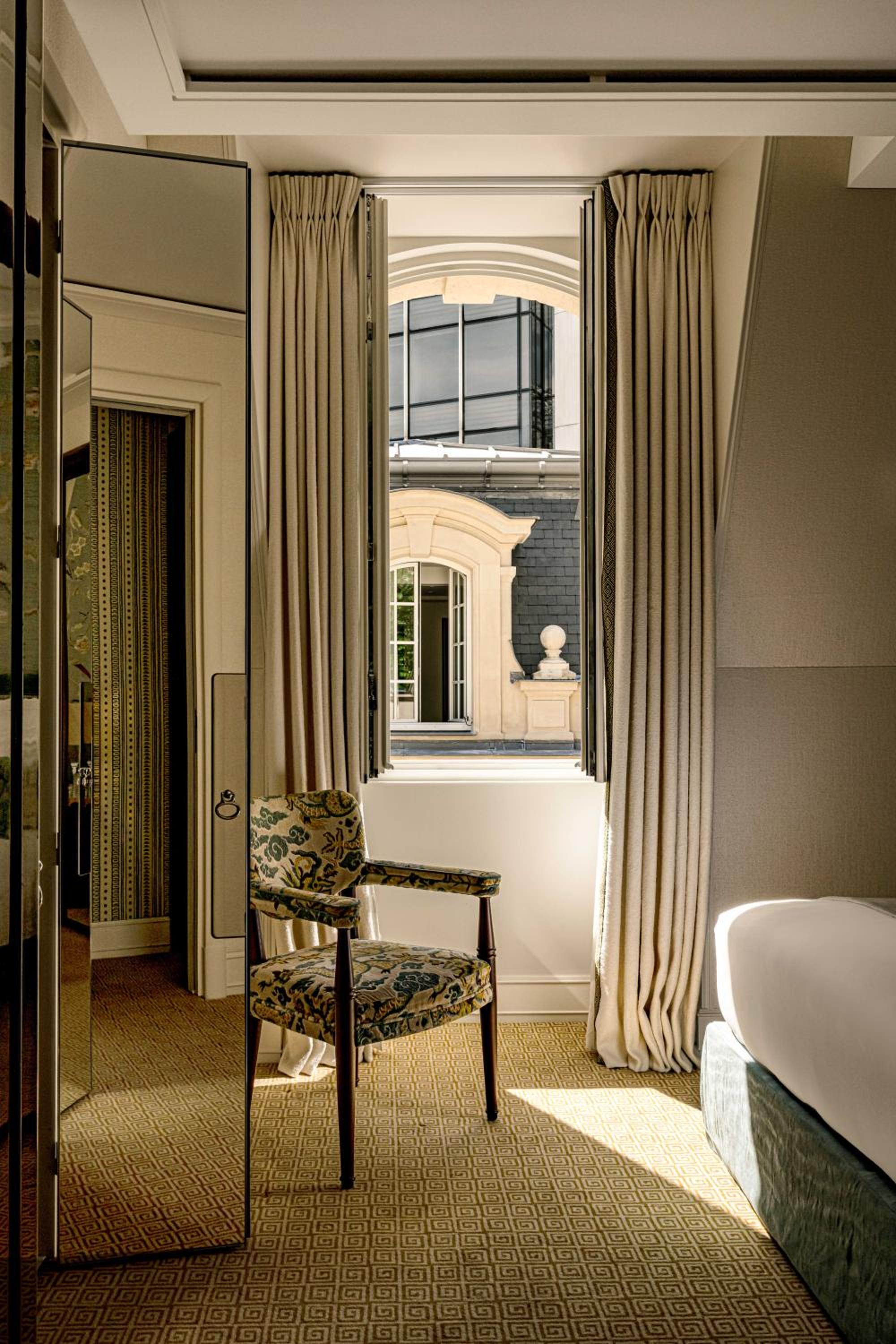 Saint James Paris