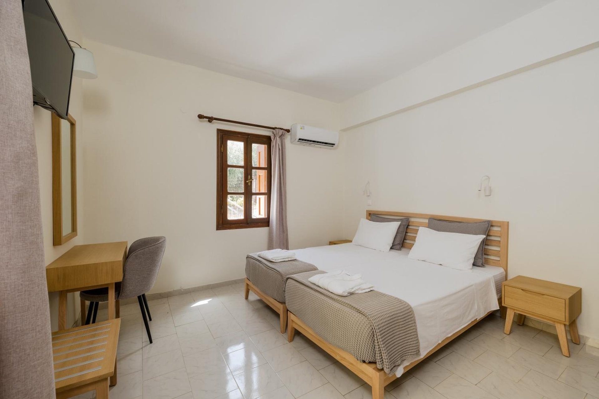 Opera House Hotel