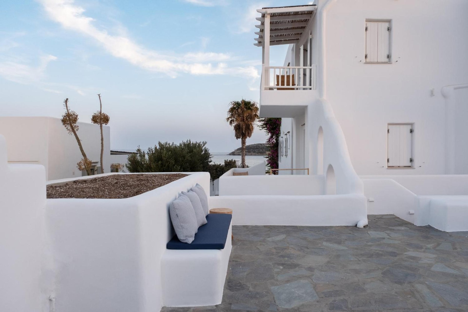 KAMEO, Antiparos