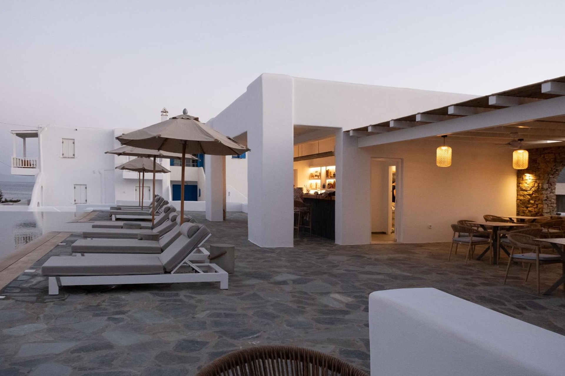 KAMEO, Antiparos